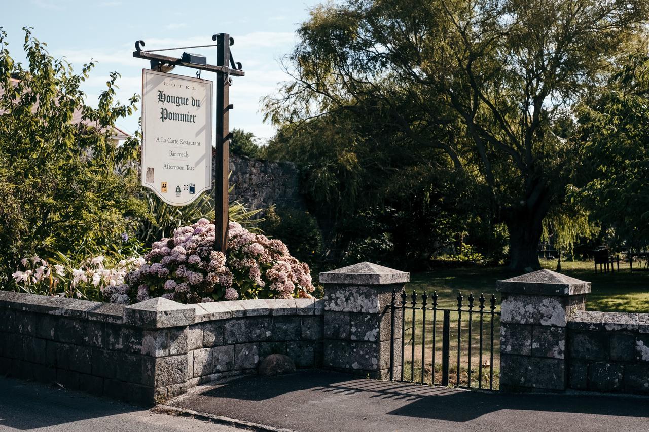 Hotel Hougue Du Pommier Castel Kültér fotó